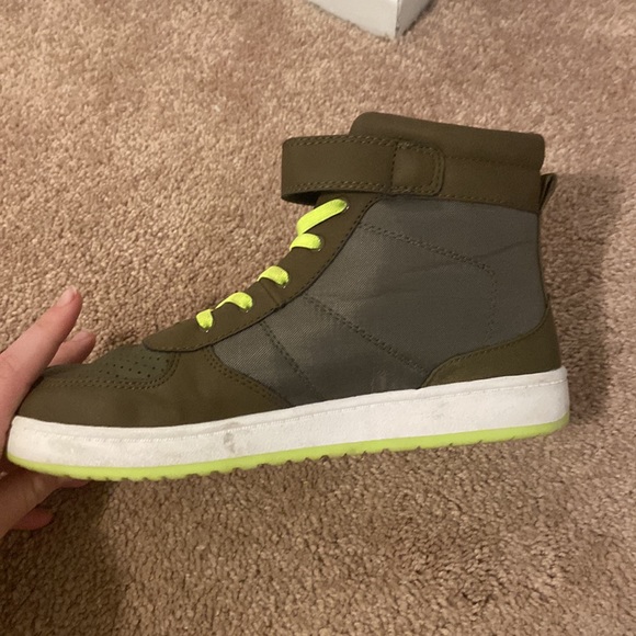 Old navy high tops, army green, brown, white, light green laces, Velcro - Picture 2 of 6